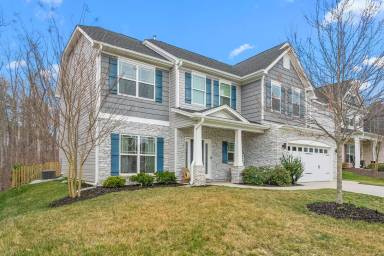 Main picture of 1103 Magenta Way