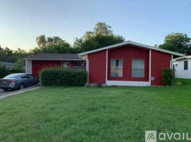 Main picture of 3362 W Fuller Ave
