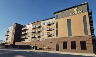 Main picture of Flats at 44 North