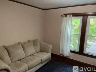 Main picture of 417 Elm St