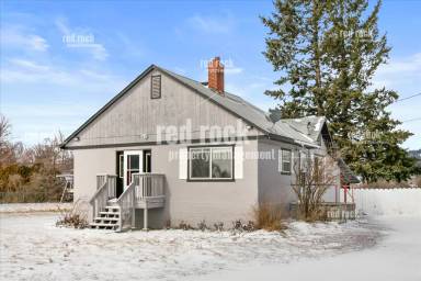 Main picture of 22513 E Wellesley Ave