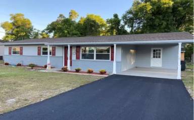 Main picture of 3804 SW 22nd St