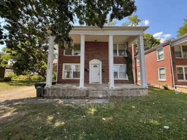 Main picture of 1111 Richmond Ave