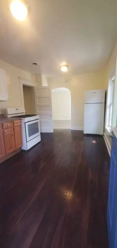 Main picture of 252 Ontario St