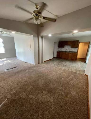 Main picture of 1122 N 11th St