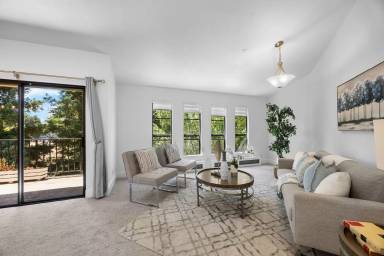 Main picture of 39455 Albany Cmn
