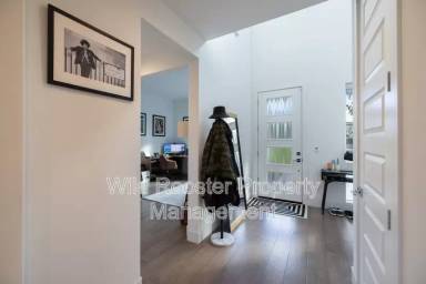 Main picture of 3500 Forney Way