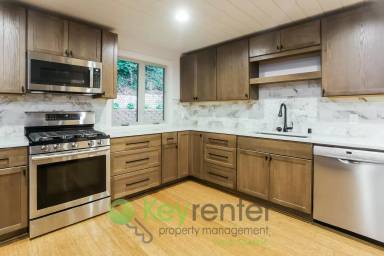 Main picture of 2456 SW 172nd St