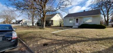 Main picture of 5104 N Jefferson St