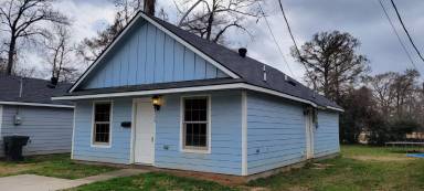 Main picture of 115 Gregg St