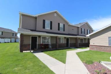 Main picture of 484 Raven Way