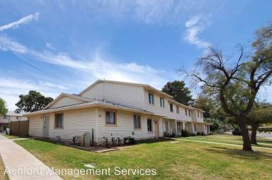 Main picture of 1081 E Fremont Dr