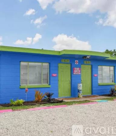 Main picture of 2621 2nd St