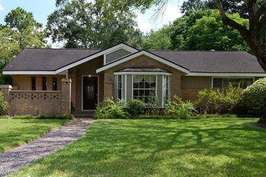 Main picture of 12403 Carriage Hill Dr