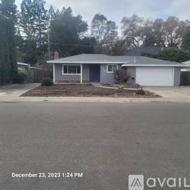 Main picture of 5507 Beauregard Way
