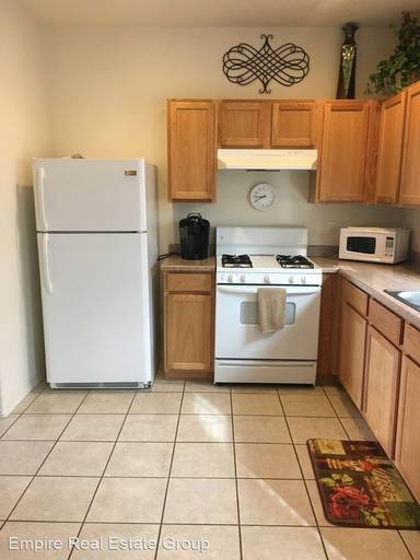 Main picture of 2318 N Desert Willow Ln
