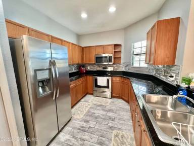 Main picture of 145 Calle El Jardin