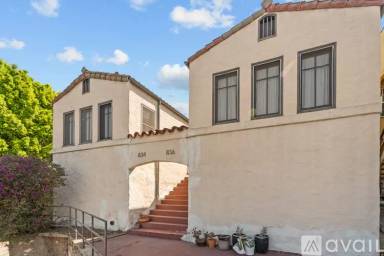 Main picture of 834 Silver Lake Blvd