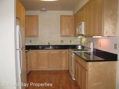 Main picture of 2407 Telegraph Ave