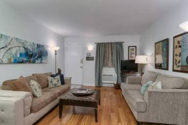 Main picture of Villager West Condominiums