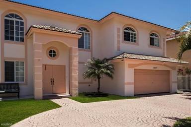 Main picture of 14147 SW 160th Ct