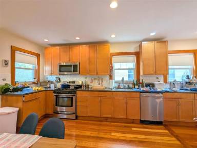 Main picture of 40 Orchard St