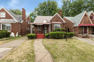 Main picture of 18025 Steel St