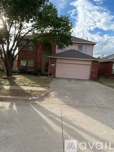 Main picture of 12783 Honey Locust Cir