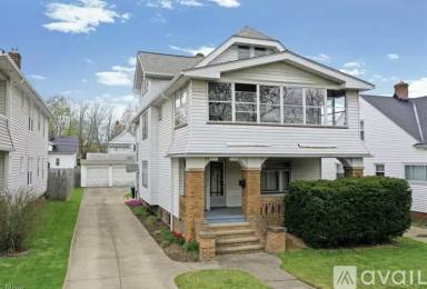 Main picture of 3874 W 157th St
