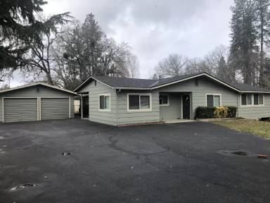 Main picture of 594 Coutant Ln