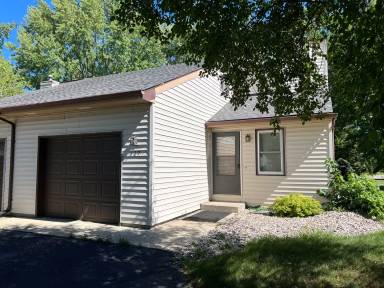 Main picture of 127 Sandpiper Dr