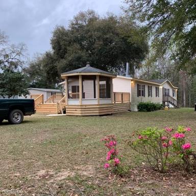 Main picture of 566 Broad River Blvd