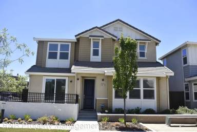 Main picture of 5013 Jewel St