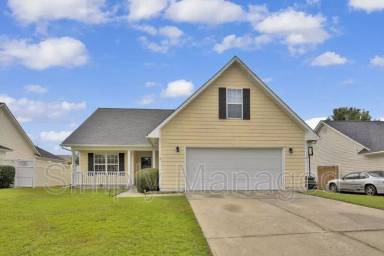 Main picture of 3926 Red Oak Dr