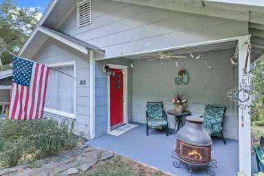 Main picture of 3011 Westside Dr