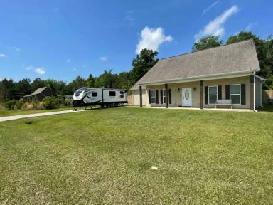 Main picture of 42165 Egret Rd