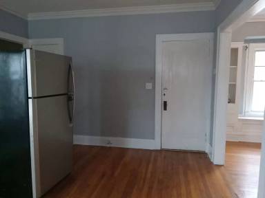 Main picture of 2058 Wascana Ave