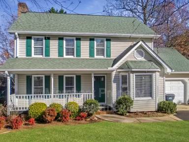 Main picture of 601 Half Mile Way