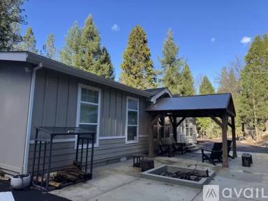 Main picture of 4980 Starkes Grade Rd