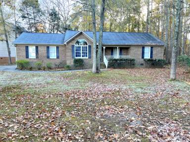Main picture of 306 Crown Pt