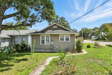 Main picture of 3030 S Wall Ave