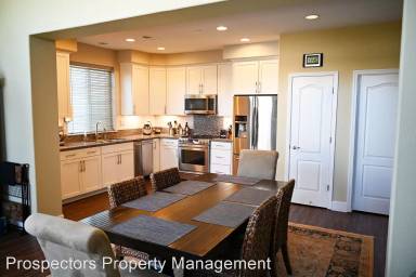 Main picture of 147 Sapphire Ln