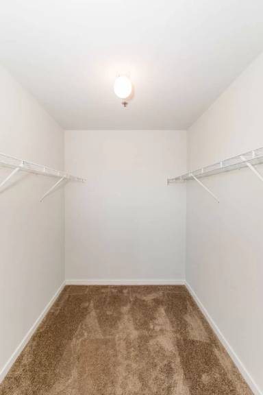 Main picture of 723 S Main St
