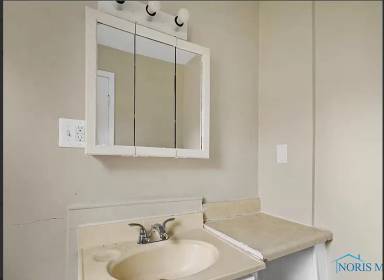 Main picture of 1407 Foster Ave