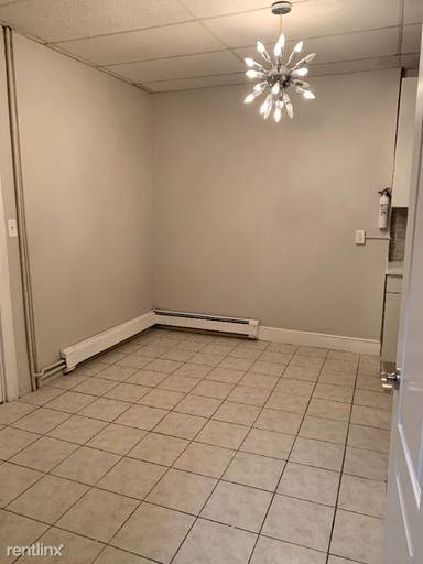 Main picture of 580 59th St