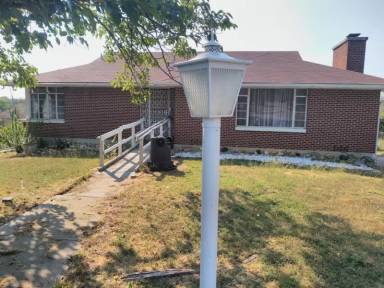 Main picture of 2200 Clearview Dr