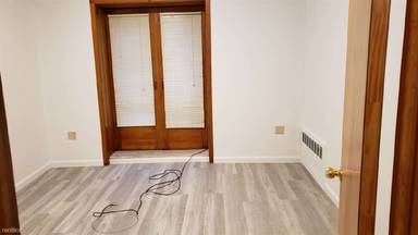Main picture of 16 Avenue O