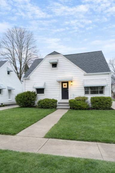 Main picture of 13201 York Blvd