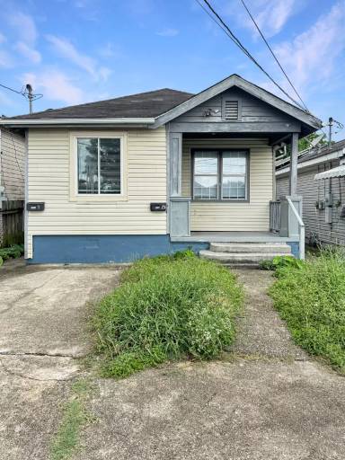 Main picture of 2114 Feliciana St