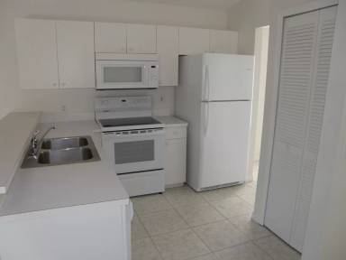 Main picture of 648 SW Nichols Ter